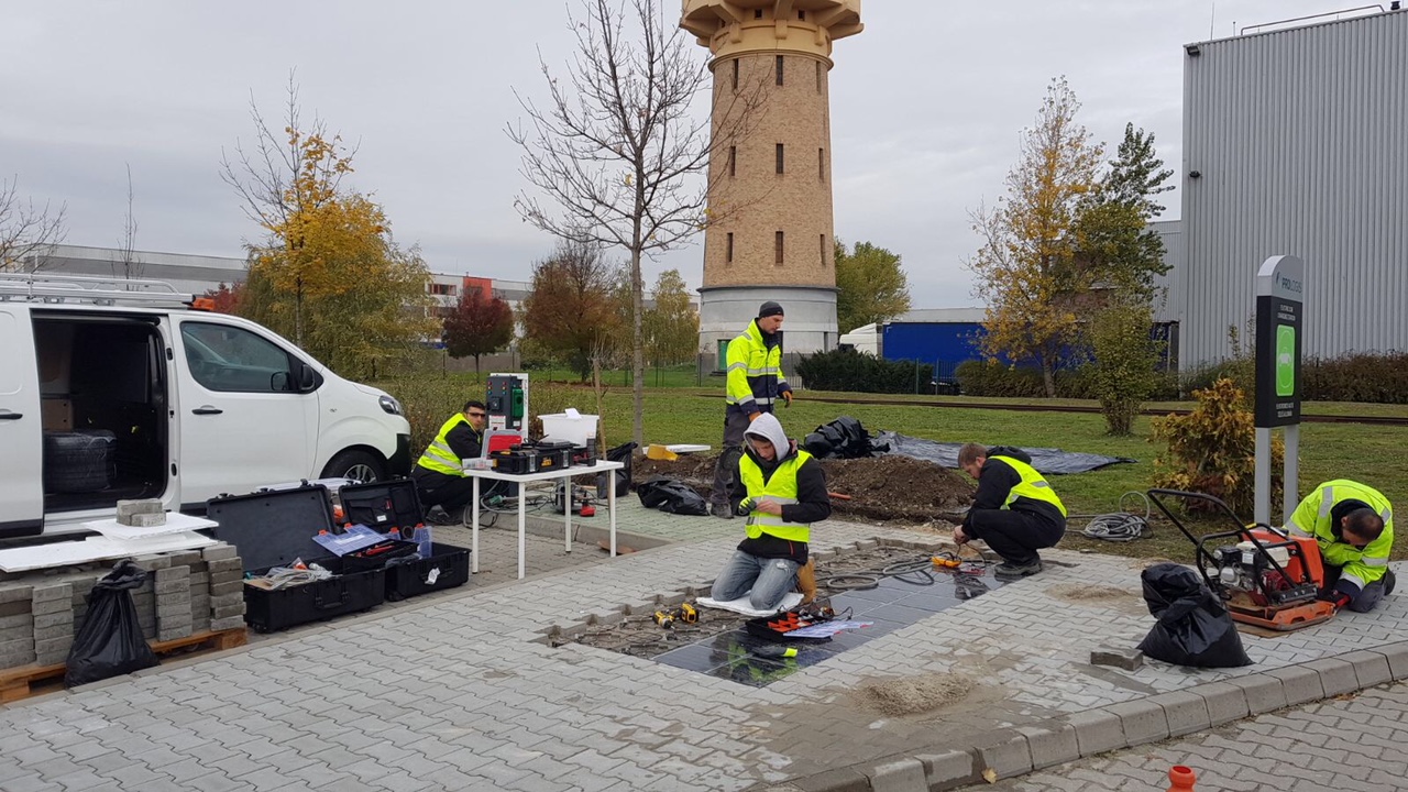 Installing solar paving tiles at Prologis Park Budapest-Harbor Installing solar paving tiles at Prologis Park Budapest-Harbor