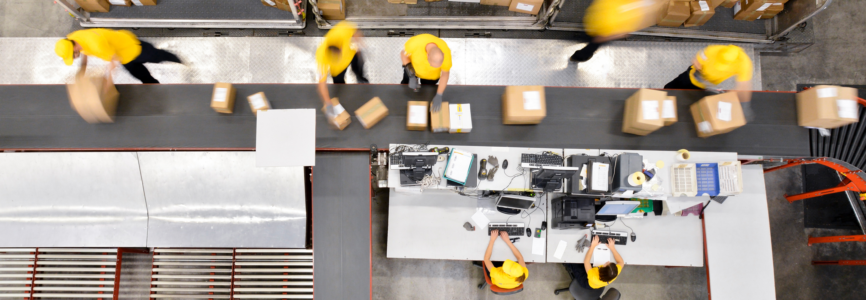 Workforce in warehouse