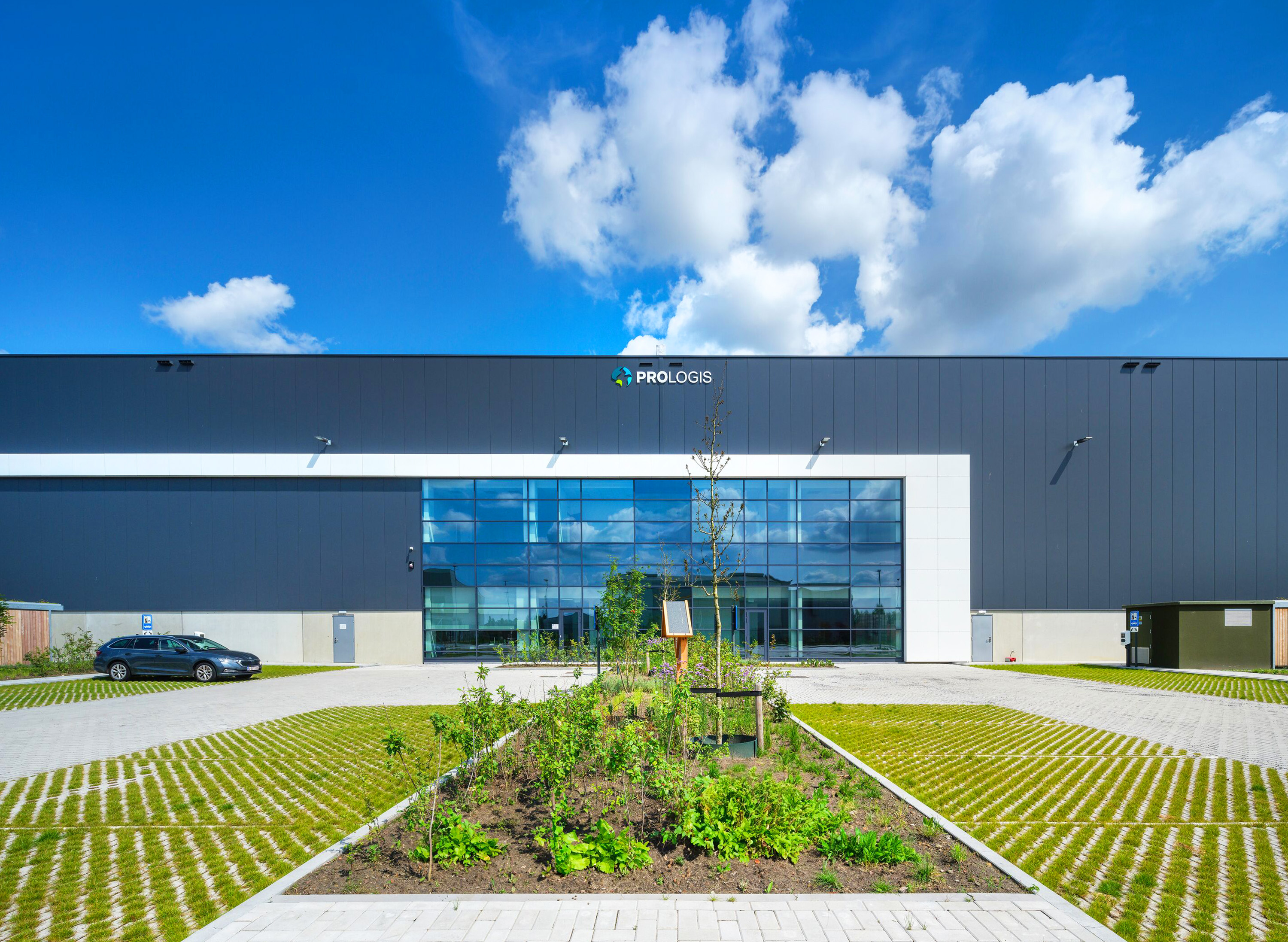 View of the front of Prologis Park Boom