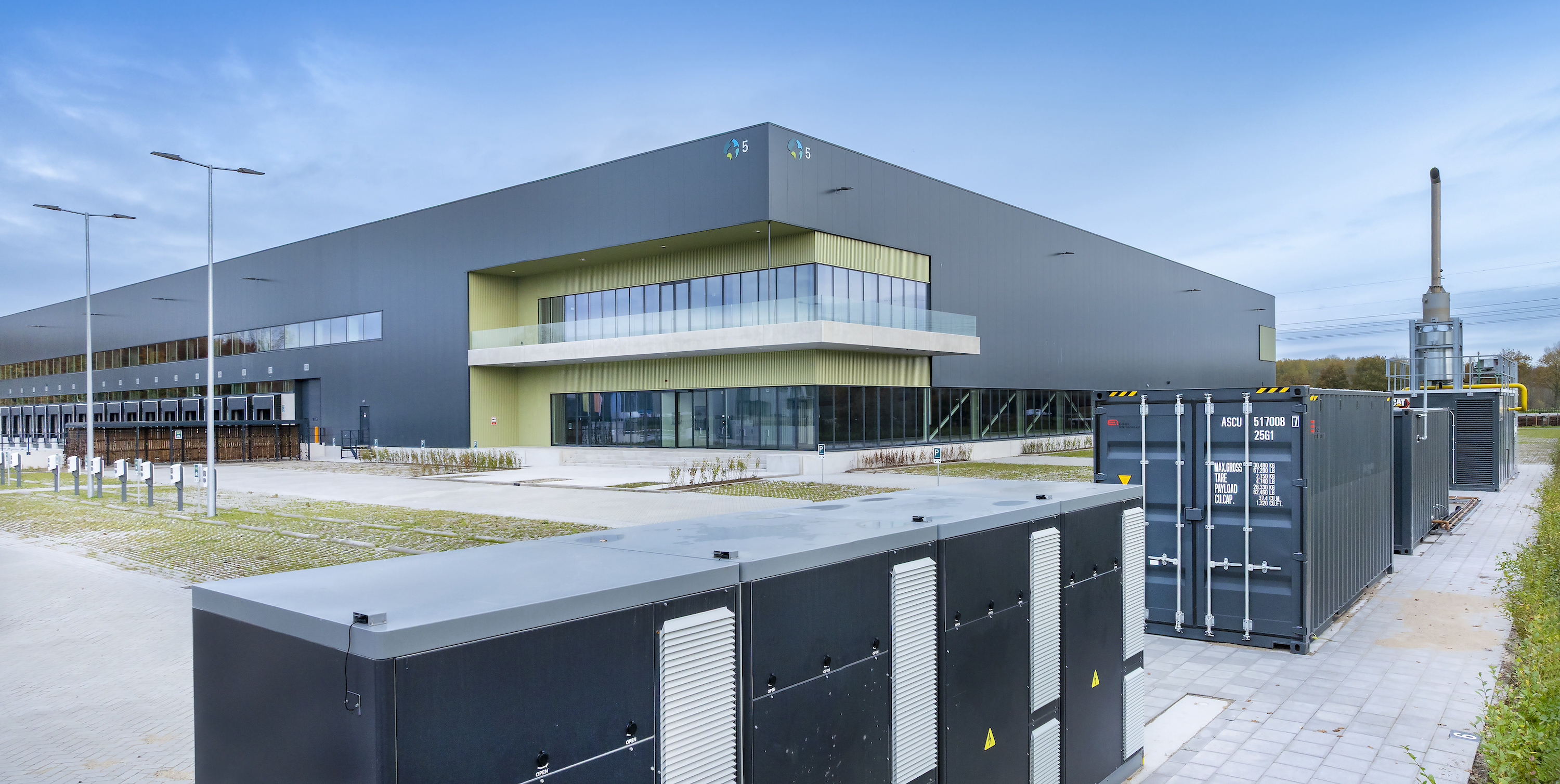 Panoramic view of Almere DC 5 microgrid