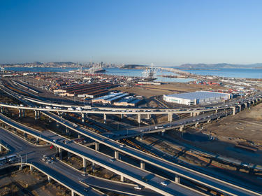 Oakland Global Logistics Center