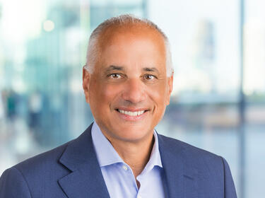 Ted Eliopoulos photo