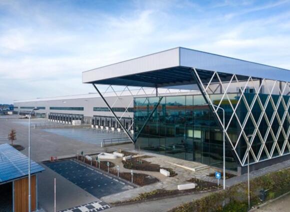 Eindhoven DC4_Exterior